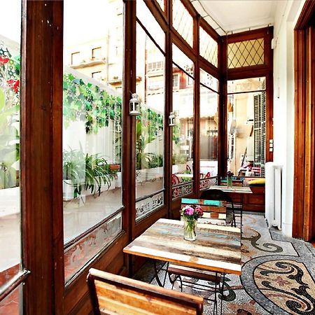 Хостел The Hipstel Paseo De Gracia Барселона Экстерьер фото